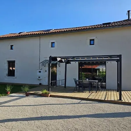 Maison Poitevine 9/10 Personnes